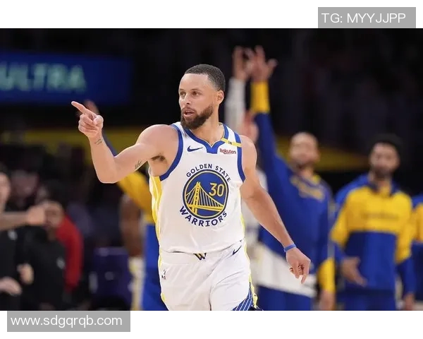 勇士申请恢复电梯门战术，库里自称被NBA制裁，要求恢复特权